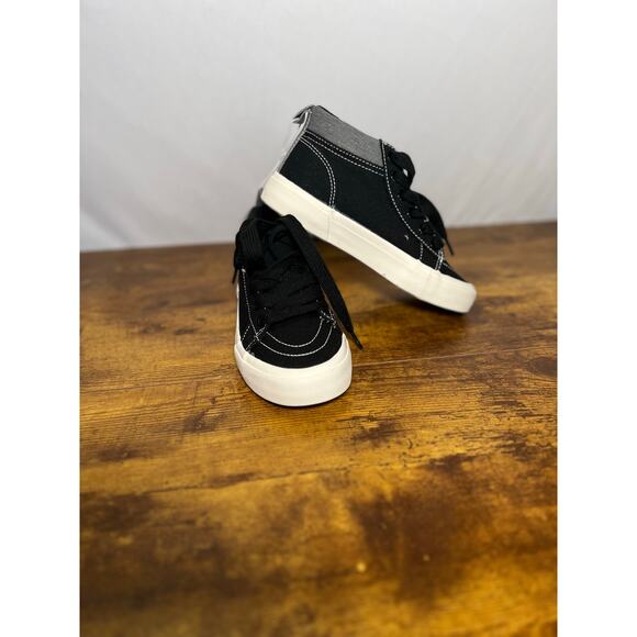 NWT Old navy boys 1y black retro y2k hightop sneakers - Picture 1 of 8